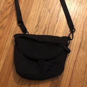 Lululemon all night festival bag